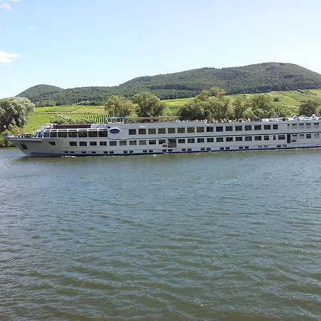 Apartamento Gaestehaus Schoenblick Sankt Aldegund