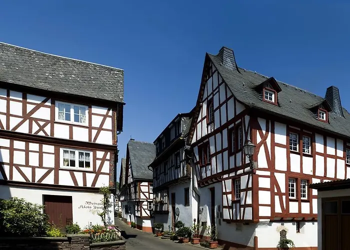 Gaestehaus Schoenblick 아파트 *